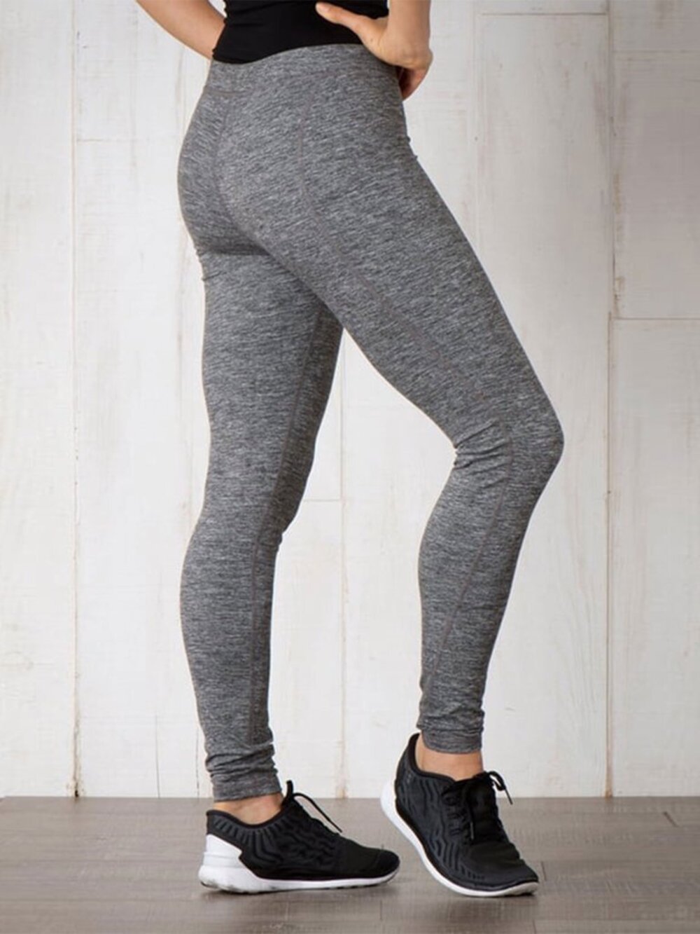 Toad&Co Women's Grandstand Tight in Dark Graphite Heathered Gray medium